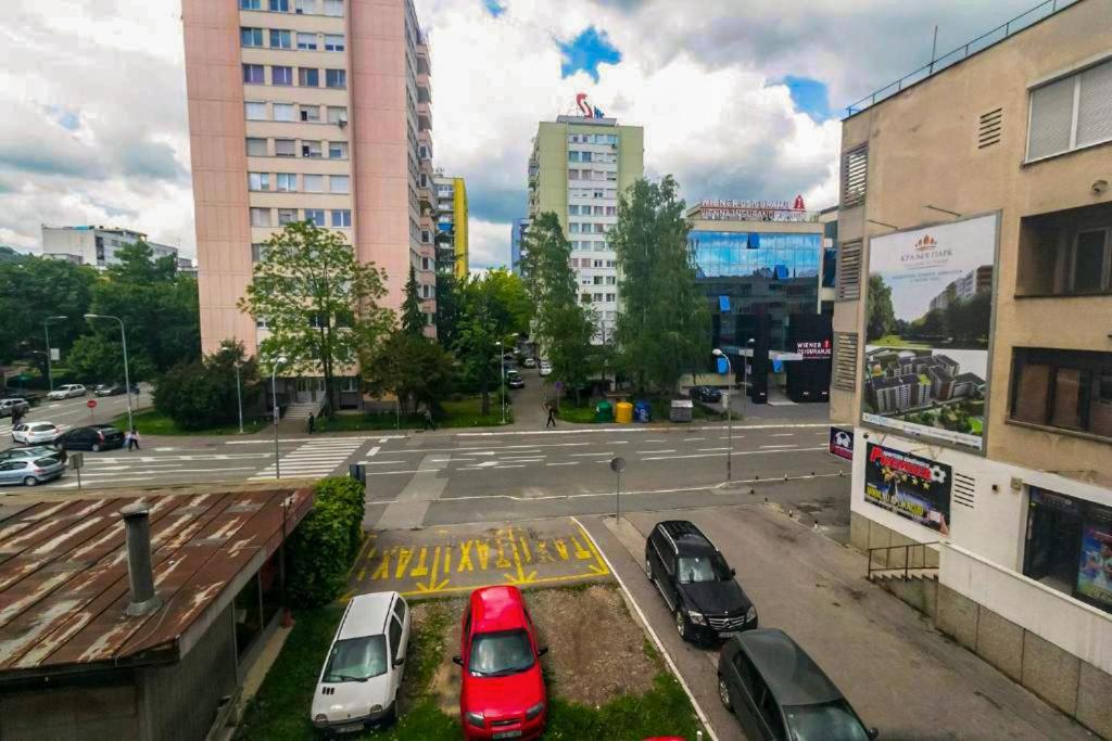 Heart Of The City Μπάνια Λούκα Εξωτερικό φωτογραφία